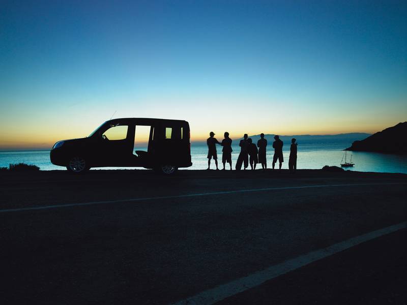 Фото автомобиля FIAT Doblo Panorama