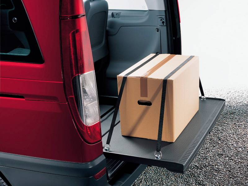 Фото автомобиля Mercedes-Benz Vito комби