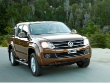 Фото Volkswagen Amarok 4-дв. 2.0 biTDI AT №10